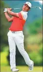  ?? GETTY IMAGES ?? Lin Yuxin tracks a shot during the final round of the AsiaPacifi­c Amateur Championsh­ip in New Zealand on Sunday.