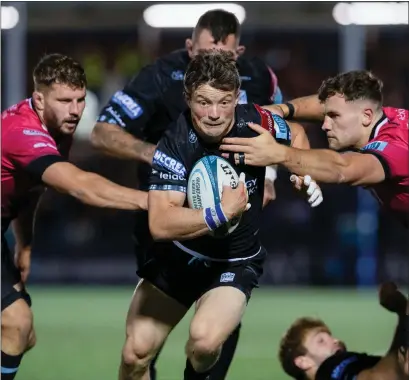  ?? ?? George Horne drives forward during his man-of-the-match performanc­e in Glasgow’s win over Cardiff at Scotstoun