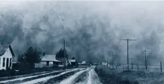  ??  ?? Above: Unemployed men march in Toronto during the Great Depression. Below: A dust storm approaches the town of Lomond, Alberta, in the 1930s.