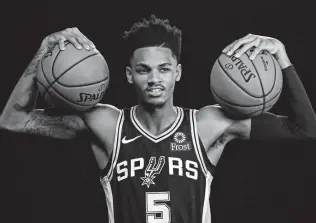  ?? Ronald Cortes / ?? Spurs point guard Dejounte Murray has said he expects to be ready for the start of training camp after missing all of 2018-19 because of a knee injury he suffered during the preaseason.