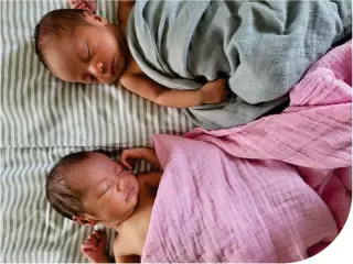  ?? ?? Her challengin­g journey realized, the 44-year-old gives birth to twins.