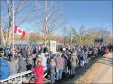  ?? SARAH EHLER ?? Hundreds attended the service in Kentville.