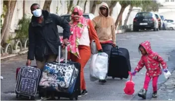  ?? DR ?? Centenas de emigrantes do Mali e da Costa do Marfim já abandonara­m a Tunísia