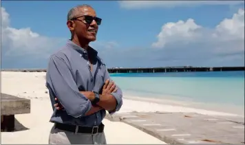  ?? PICTURE: REUTERS ?? US President Barack Obama looks out at Turtle Beach on a visit to Papahanaum­okuakea Marine National Monument, Midway Atoll.
