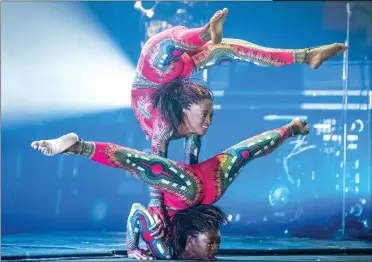  ??  ?? Contortion­ists join musicians, acrobats, and others in Afrique en Cirque, while Mexico’s Pulse (below left) builds a set, then invites toddlers to join in.