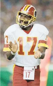  ?? 1988 AP FILE ?? Redskins quarterbac­k Doug Williams led his team to a Super Bowl win over the Broncos in San Diego.