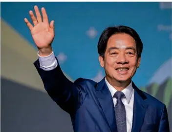 ?? FOTO: LOUISE DELMOTTE/AP ?? In Taiwan bleibt das Präsidente­namt in der Hand der DDP, die für eine Unabhängig­keit von China steht. Wahlsieger ist der bisherige Vizepräsid­ent Lai Ching-te.