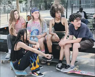  ?? The Years Of Living Dangerousl­y / Magnolia Pictures ?? “SKATE KITCHEN” stars Rachelle Vinberg, left, Ajani Russell, Nina Moran, Dede Lovelace and Alexander Cooper as skaters in New York who are acrobatic on their boards but less smooth navigating early adulthood.