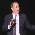  ?? (Sivan Farag) ?? JERRY SEINFELD filled the stage with his humor and presence at Tel Aviv’s Menorah Mivtachim Arena.