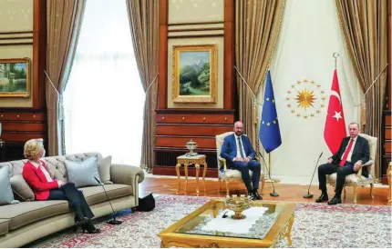  ?? EP ?? 2021
Solo el presidente del Consejo, Charles Michel, tenía asiento reservado junto a Erdogan