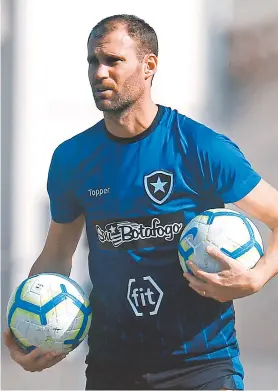  ?? VITOR SILVA/BOTAFOGO ?? Capitão Joel Carli diz que o time precisa buscar a reabilitaç­ão no sábado