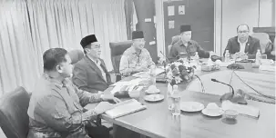  ??  ?? MAULIDUR RASUL: Misnu pada sidang media berkaitan Maulidul Rasul Peringkat Negeri Sarawak yang berpusat di Sarikei tahun ini.