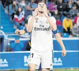  ?? FOTO: EFE ?? Gareth Bale se lamenta tras una ocasión fallada en Vitoria