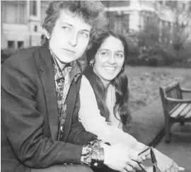  ??  ?? BELOW LEFT: American folk singers Bob Dylan and Joan Baez in London in 1965