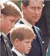  ?? JOHN GAPS III, AP ?? Prince William, left, and Prince Harry stayed close to their father. Harry recently said, “I don’t think any child should be asked to do that, under any circumstan­ces.