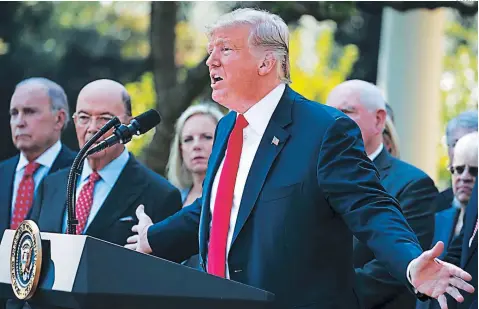  ?? FOTOS: AP ?? El presidente de Estados Unidos predijo que sería un caos si los demócratas toman el control del congreso.