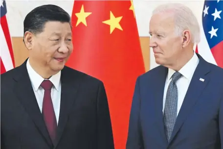  ?? ?? El presidente de China, Xi Jinping, y el mandatario de Estados Unidos, Joe Biden, conversaro­n de nuevo ayer. (AFP)