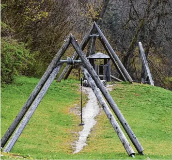  ?? Foto: Marcus Merk ?? Die sichere Anbindung des Spielplatz­es Föhrenberg ist eines der Ziele beim Bau eines Radwegs zwischen Biburg und Rommels ried.