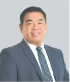  ??  ?? JOSEPH MARK Y. RONQUILLO, senior vicepresid­ent and chief of Retail Distributi­on Division, United Coconut Planters Life Assurance Corp.