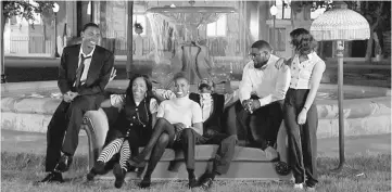  ??  ?? Jay-Z’s video for ‘Moonlight’ features some of the biggest rising stars in comedy re-enacting, line for line, scenes from a quintessen­tial ‘Friends’ episode.