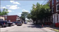  ?? MEDIANEWS GROUP PHOTO ?? A view of Elm Street looking toward Markley Street.