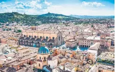  ?? STARMARO ISTOCK ?? A bird’s-eye view of Bologna, the capital of the EmiliaRoma­gna region.