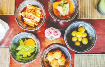  ?? PHOTOS: RENEE SUEN ?? Zen-inspired Pine Garden in Shilin District is known for its Japanese interior, manicured garden views and an eight-course menu that employs seasonal ingredient­s.