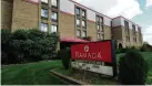  ?? MARSHALL GORBY / STAFF ?? The Ramada hotel in Xenia before its recent closure.