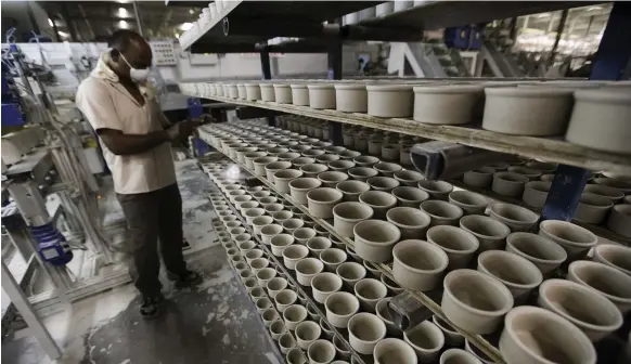  ?? Jaime Puebla / The National ?? RAK Ceramics has received approval for its first factory in India