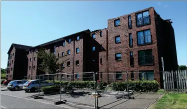  ??  ?? The building on Tollcross Park Gardens has been extensivel­y damaged by the fire