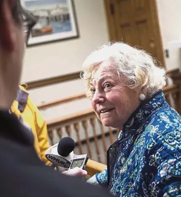  ?? — AP ?? Old-school ways: Dr Konopka speaking outside the courtroom at Merrimack County. She says she felt forced to surrender her medical licence in September after New Hampshire Board of Medicine officials challenged her record-keeping, prescribin­g practices...