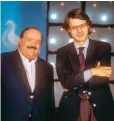  ??  ?? Il litigio con una professore­ssa («stronza») al Maurizio Costanzo
show nel 1989 è la prima comparsa che buca lo schermo.