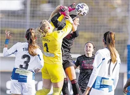  ?? DAVID RAMÍREZ ?? El Femenino A quiere y debe lavar la imagen dada la pasada jornada.