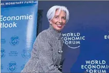  ?? LAURENT GILLIERON / EFE ?? Funcionari­a. Christine Lagarde habló de las perspectiv­as mundiales.