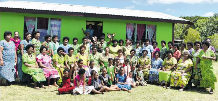  ?? Photo: Wati Talebula ?? Minister for Women, Children and Poverty Alleviatio­n Mereseini Vuniwaqa (with garland), with children and women of the the Senivadra Women’s Club in Votua Village in Lekutu, Bua, on April 14, 2018.