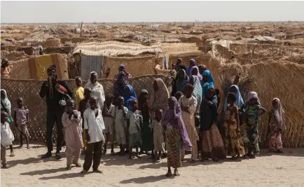  ?? FLORIAN PLAUCHEUR|AFP ?? Milhões de crianças centro-africanas não frequentam as aulas porque grupos rebeldes armados e até soldados da ONU ocupam as escolas