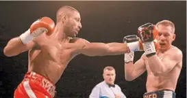  ?? FOTO: AP ?? Kell Brook (i) hizo valer el poder de sus puños ante su retador