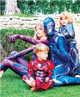  ??  ?? JAIME KING AND FAMILY