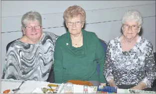  ??  ?? Marilyn Farmer, Rae Batho, Esma Mccarroll