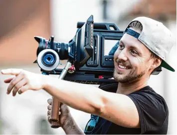  ?? Foto: Mocean Movies ?? Hat als Filmemache­r seinen Weg gefunden: Der 28 jährige Michael Richter aus Neusäß hat schon eine eigene Produktion­sfirma gegründet.