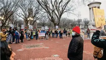  ?? Patrick Sikes / For Hearst Connecticu­t Media ?? Demonstrat­ors in New Haven protest the death of Tyre Nichols, who was beaten by Memphis police officers during a traffic stop earlier this month.