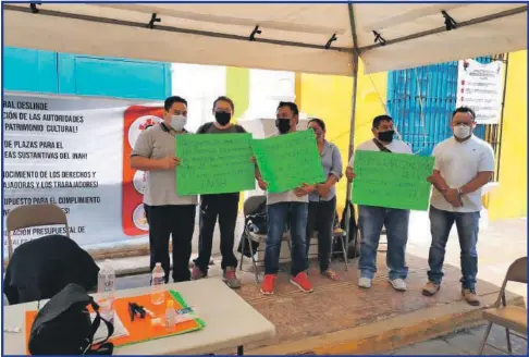  ??  ?? Esta protesta se está haciendo a nivel nacional, son más de dos mil trabajador­es del INAH que estarían en paro