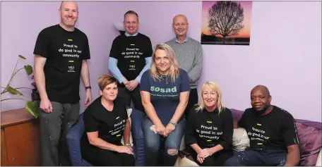  ??  ?? In one of the newly decorated rooms at the SOSAD offices are Ross Neville, Lorraine Brodigan, Tom Duff, Linda Martin and David Ajayi of Marks and Spencer with Ilona Curran and Peter Moroney of SOSAD.