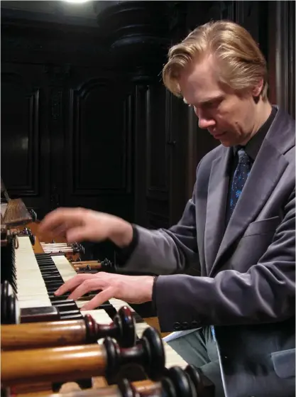  ?? FOTO: MIKA KOIVUSALO ?? Jan Lehtolas senaste skiva är inspelad i Luxemburg, på en orgel idealisk för Marcel Duprés verk.