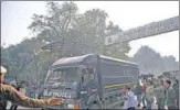  ?? ANI ?? A police van leaves with Aaftab Poonawala after the narco test.