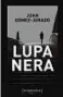  ?? ?? JUAN GÓMEZ-JURADO Lupa Nera Traduzione di Elisa Tramontin FAZI Pagine 450, € 18,50 In libreria dal 10 febbraio
Juan Gómez-Jurado (1977), giornalist­a e scrittore, è nato a Madrid dove vive