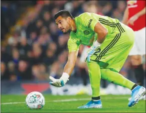  ??  ?? Doelman Sergio Romero mag uitkijken naar een ander team. Manchester United wil deze transferpe­riode af van hem. (foto: VP)