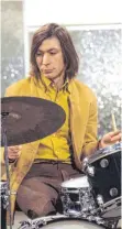  ?? FOTO: PA WIRE/DPA ?? Charlie Watts während Filmarbeit­en der Rolling Stones in London im Jahr 1967.