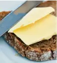  ?? Foto: Pleul, dpa ?? Butter ist teurer geworden. Doch das könnte sich ändern.