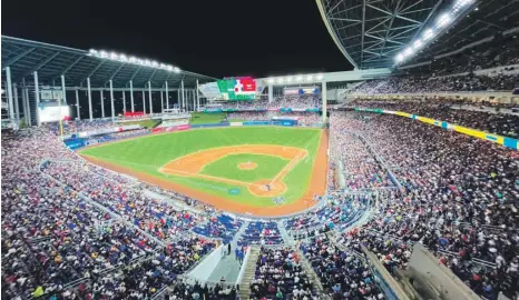  ?? ?? Gran parte de los seguidores del equipo dominicano, quienes diariament­e asistían al Loan Depot Park, de Miami a presenciar los partidos de los Tigres del Licey.